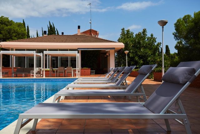 Piscina del centro residencial